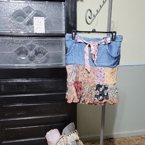 #110 NWT Young Threads Floral Denim Skirt with Plaid Patch Details Woman Size L